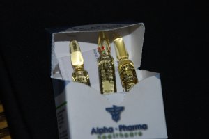 Alpha-para.jpg