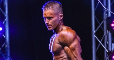 Tal-Shadlovsky-posing-696x369.jpg