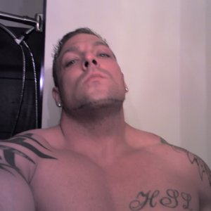 trying to look tough..and fat...at the same time.