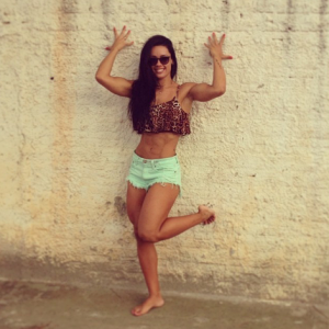 Holding_up_the_wall_with_a_smile