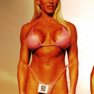 Cat.Miss Shape+30  IIIÂ° Serenyi Krisztina kinga (2)