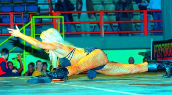Cat.Miss Shape+30  IIIÂ° Serenyi Krisztina kinga (106..)