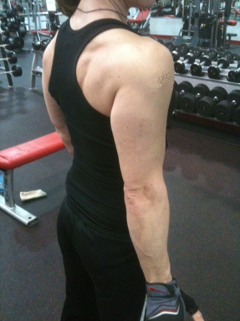 shoulder tricep