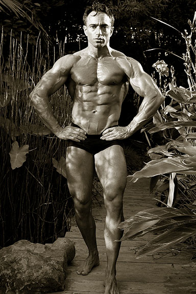 vintage style physique photo 1