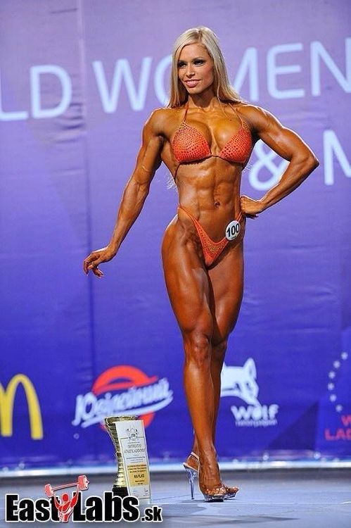 Zsuzsanna_Toldi