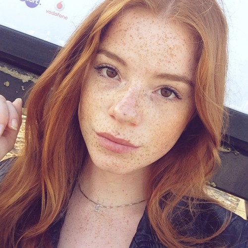 tumblr_nc90vz1xnu1s8q9w6o1_500.jpg