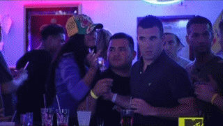 DMzewQu.gif