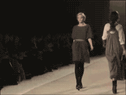 tumblr_n1v4xtw57V1rudjnno2_r1_250.gif