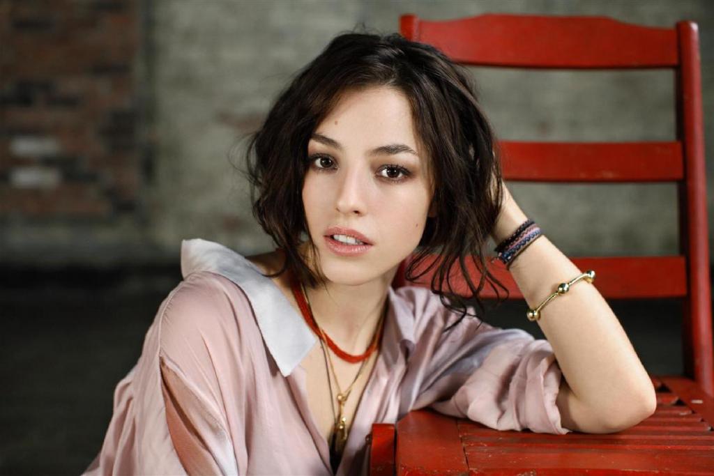 hottest-stoner-girls-movies-tv-olivia-thirlby.jpg