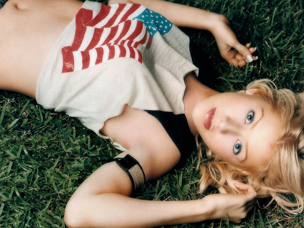 Christina%20Aguilera_18.jpg