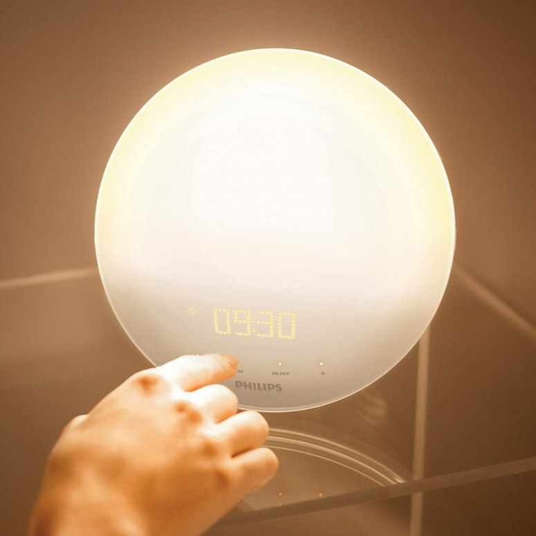 philips-wake-up-light-colored-sunrise-simulation-xl.jpg