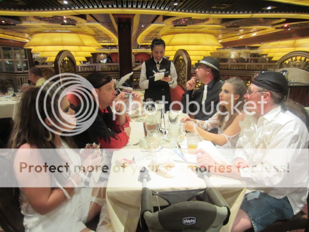 haloweencruise.jpg