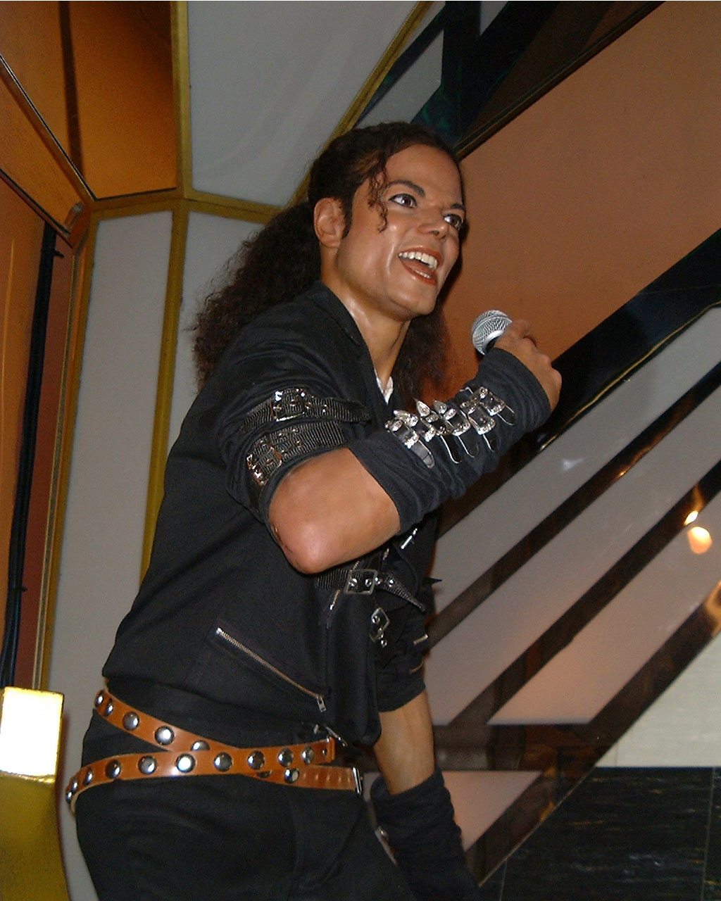 mj_waxmuseum.jpg