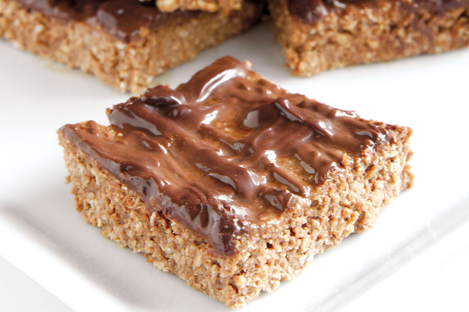 No-Bake-Chocolate-PB-Oatmeal-Protein-Bars.jpg