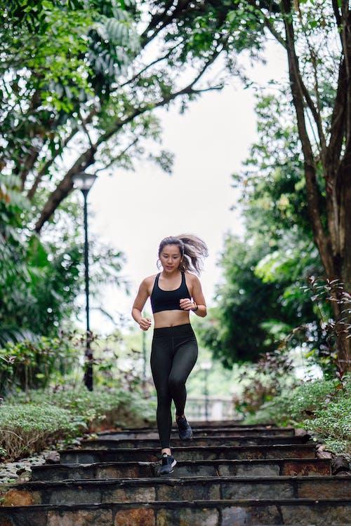 running_prevent_muscle_atrophy.jpeg