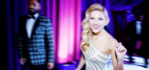 tumblr_nki4kfpvrf1qdzgy2o5_500.gif
