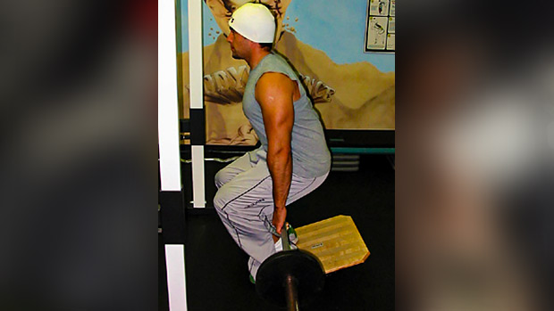Barbell-Hack-Squat