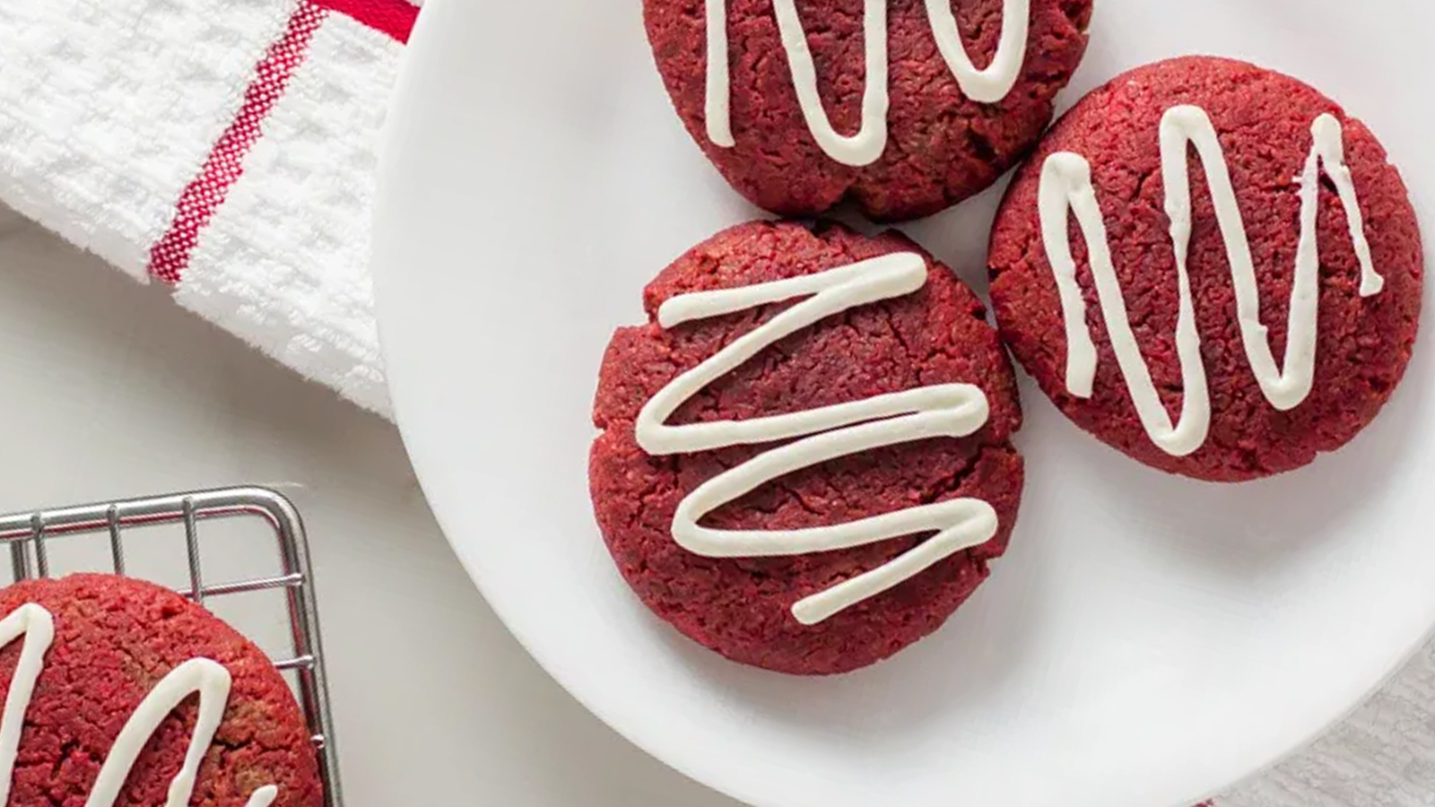 red velvet keto cookies