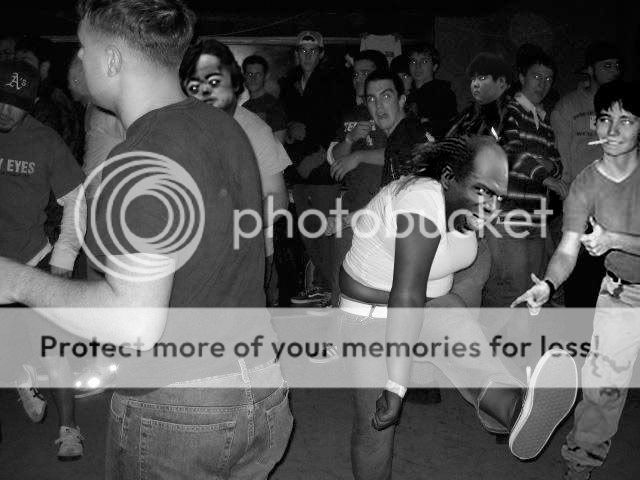 mosh_girl.jpg