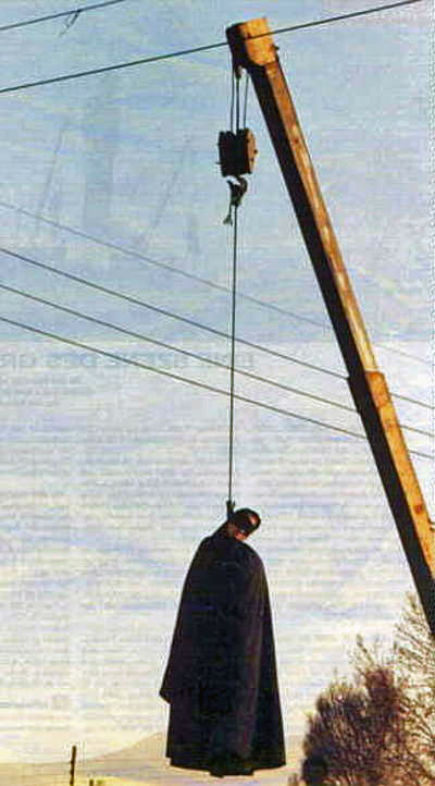 Woman%20Hanging%20Iran.jpg